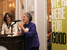 Retiring former Board Chair Joan Gunzberg accepts the Jim Kogen Foundation Spirit Award from ECF Board Chair Diana Cohen.